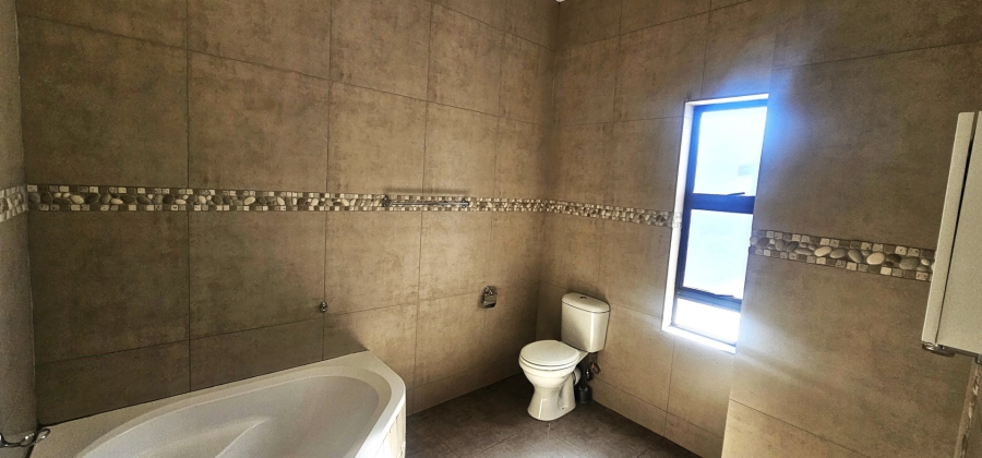 To Let 3 Bedroom Property for Rent in Cashan North West